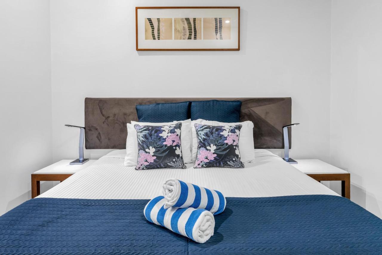 Elysium Private Apartments Triton By The Sea Palm Cove Bagian luar foto